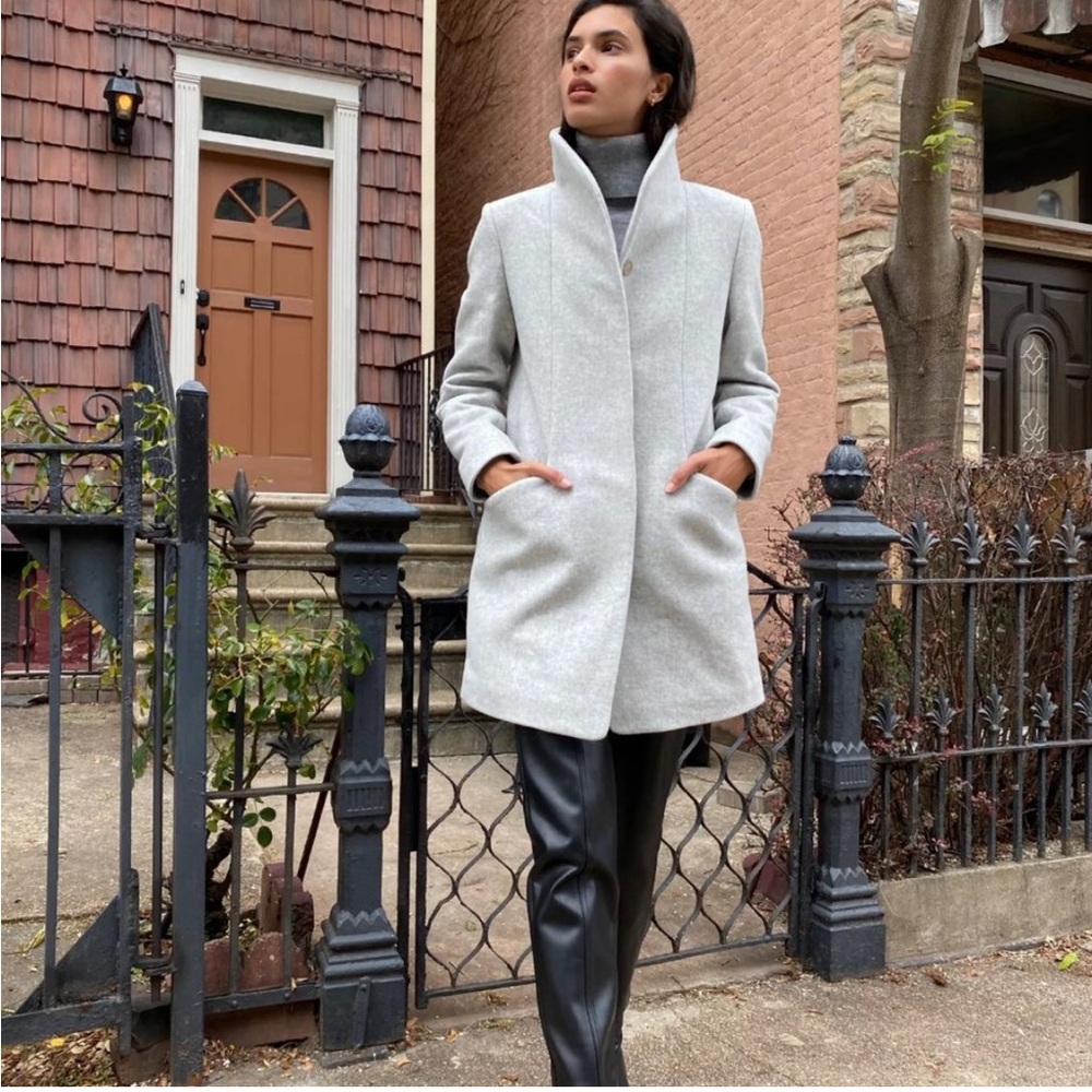 Aritzia Wilfred Cocoon Coat Wool Mohair Alpaca Silver Skin Peacoat size XS